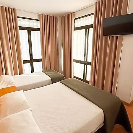 Hotel Mar Azul 2*